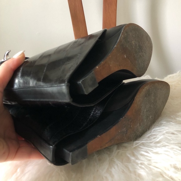 SOLD💥 GIVENCHY Eel Shark Lock Boots 38 - Picture 8 of 8